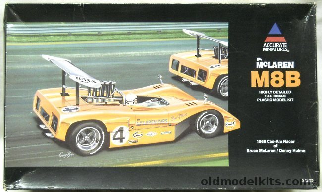 Accurate Miniatures 1/24 1969 McLaren M8B Can-Am Racer of Bruce McLaren / Deanny Hulme, 5002 plastic model kit